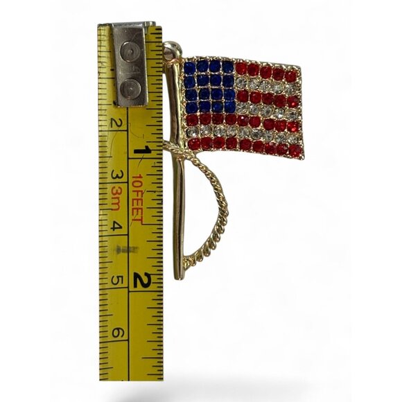 USA Pin Flag - Picture 3 of 6